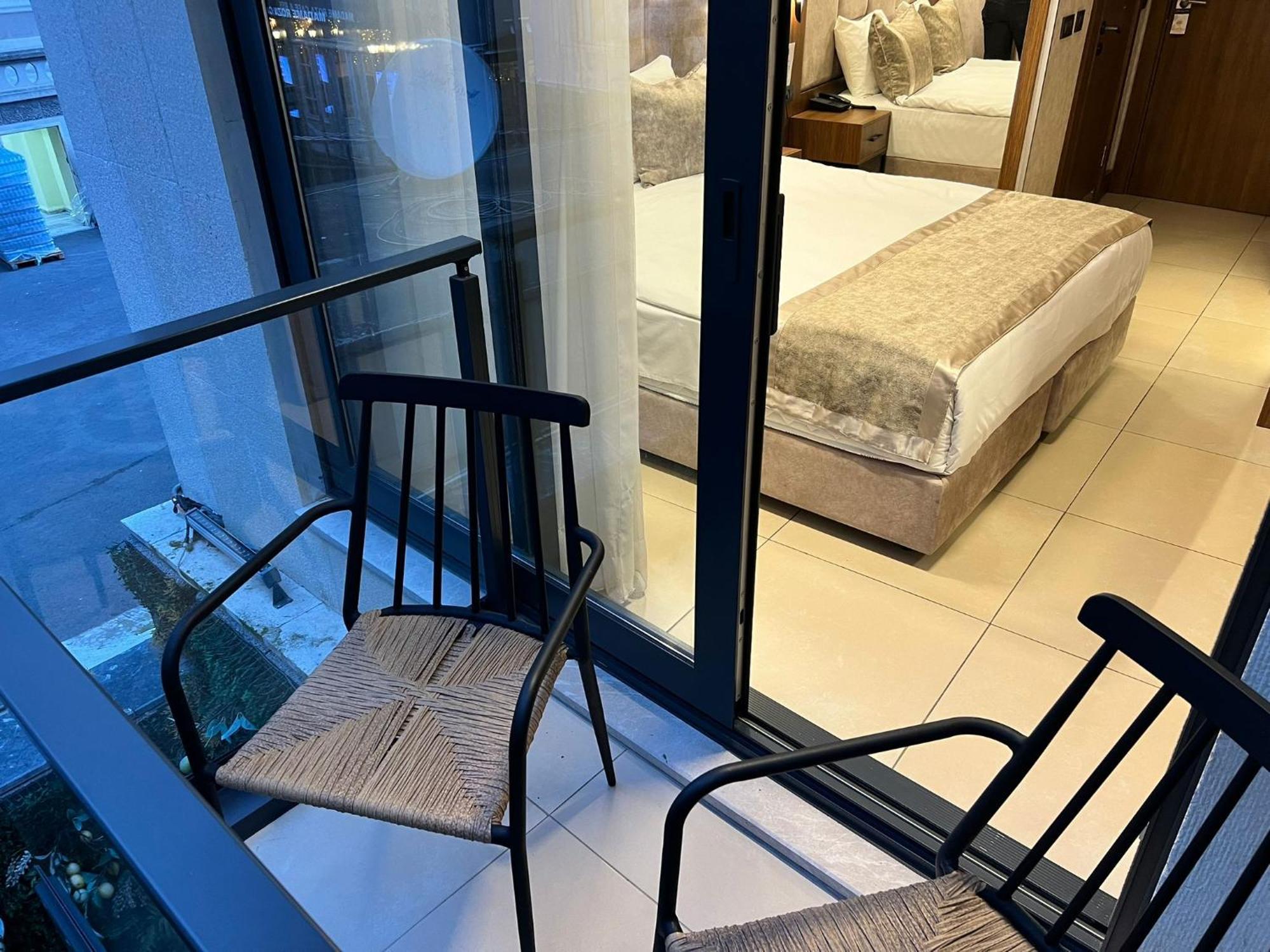 Four Sides Beyoglu Hotel Istanbul Bagian luar foto